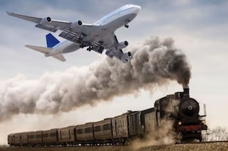 Train Or Plane Engine, Ever Wondered What’s More Powerful? Here’s Your Answer