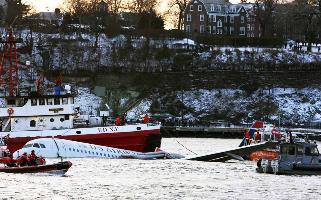 How Far Can a Plane Glide if Its Engines Fail?